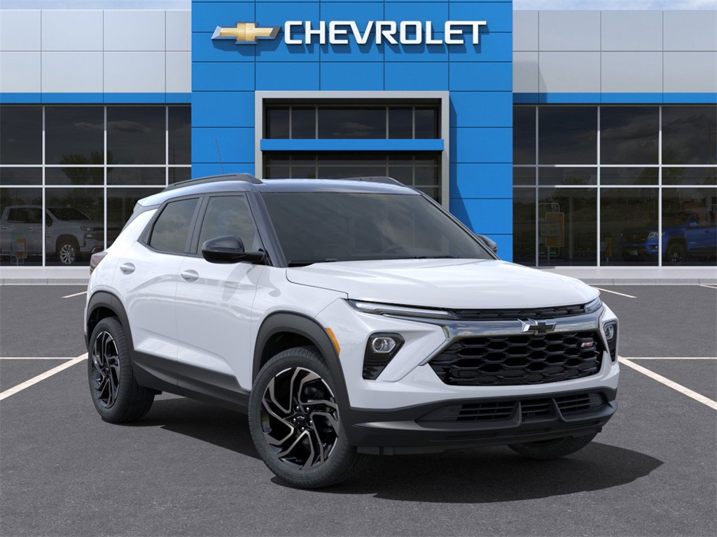 Vehicle image 4 of 24