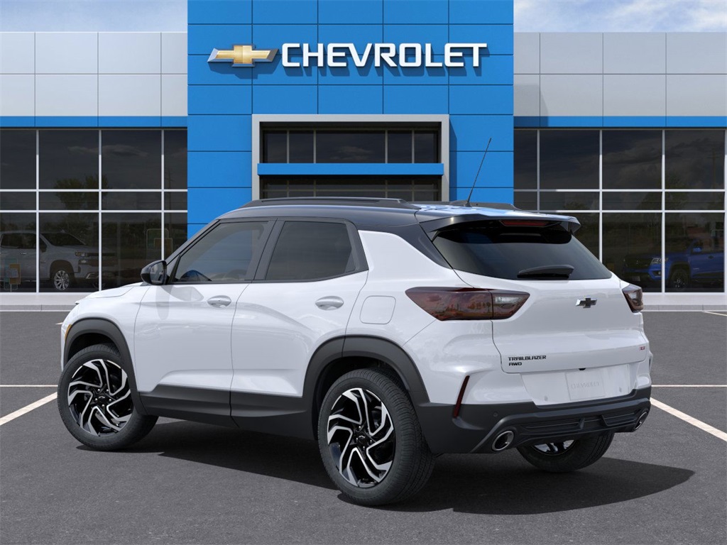 Vehicle image 8 of 24