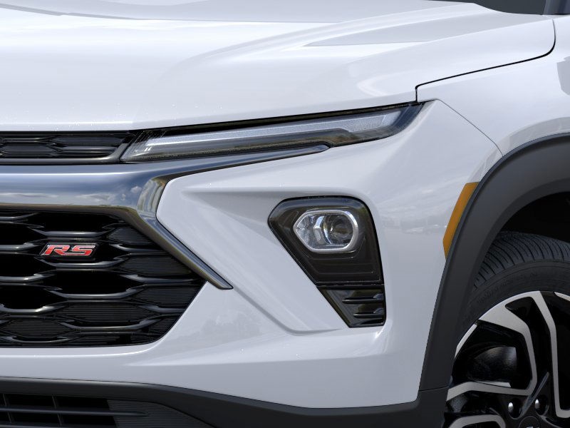 Vehicle image 10 of 24