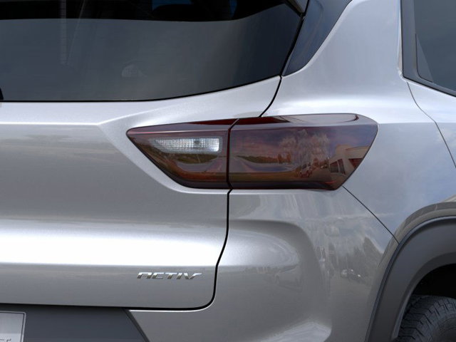Vehicle image 11 of 24