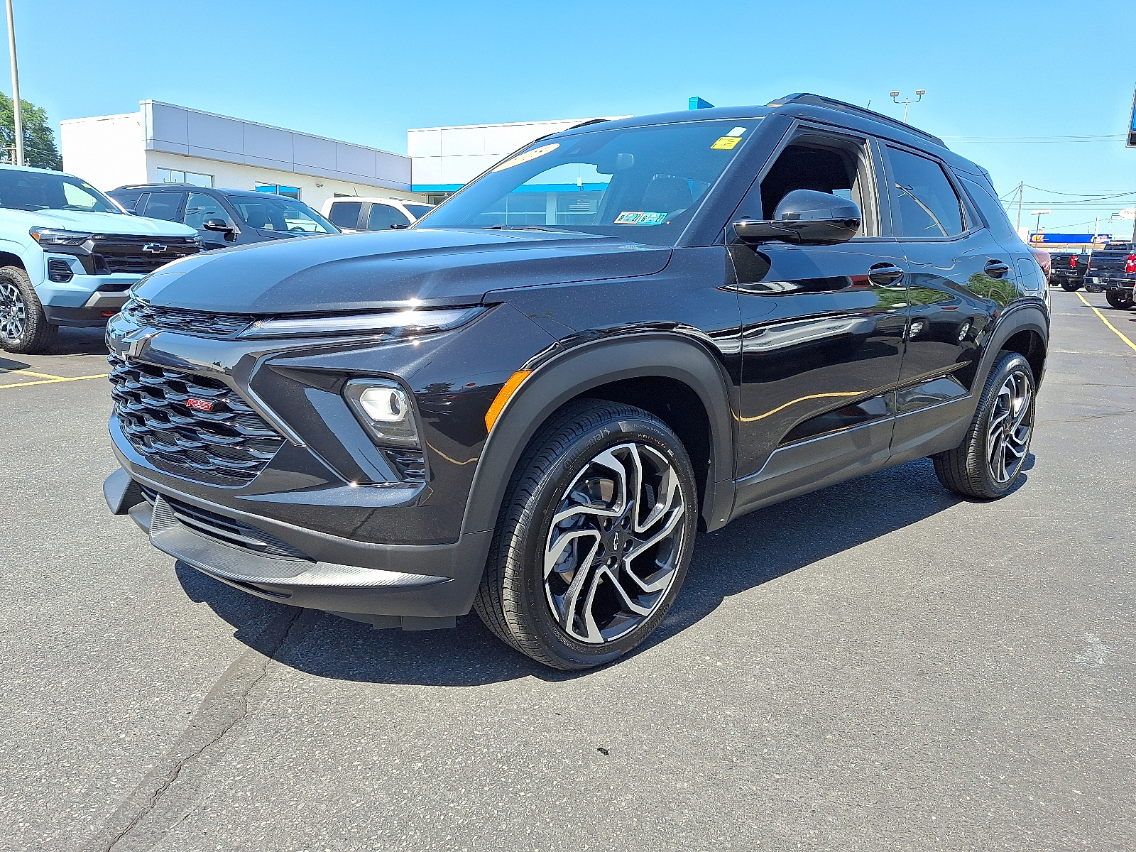 2025 Chevrolet Trailblazer RS Image 1 of 30