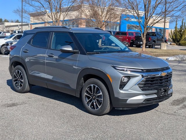 Vehicle image 4 of 42