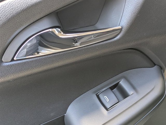 Vehicle image 29 of 42