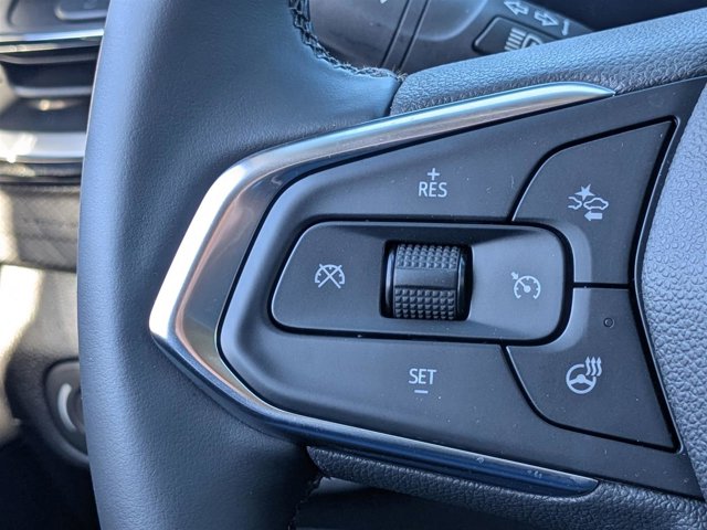 Vehicle image 19 of 42