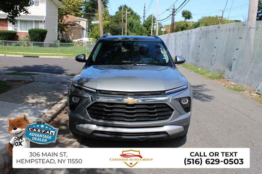 2025 Chevrolet Trailblazer LT Image 3 of 26