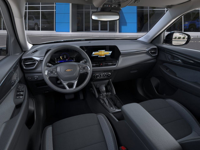 Vehicle image 15 of 24