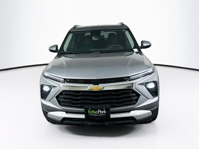 2025 Chevrolet Trailblazer LT Image 2 of 27