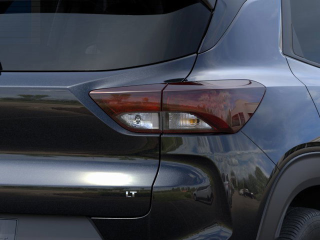 Vehicle image 11 of 24