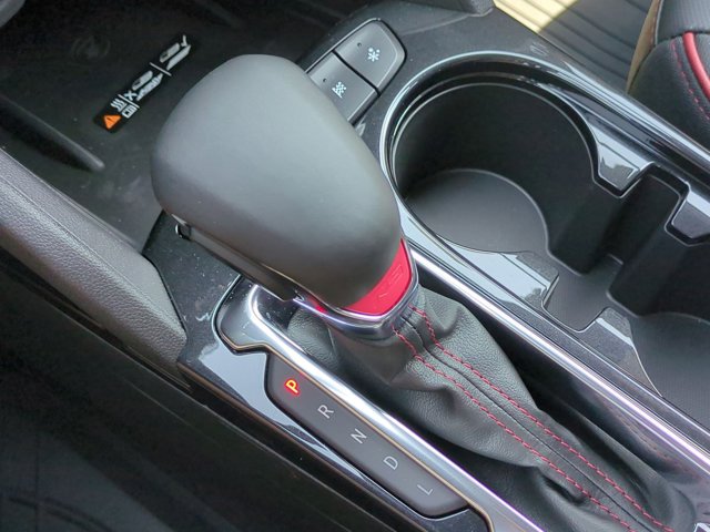 Vehicle image 26 of 35