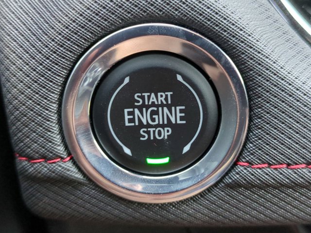 Vehicle image 21 of 35