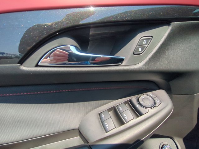 Vehicle image 27 of 35