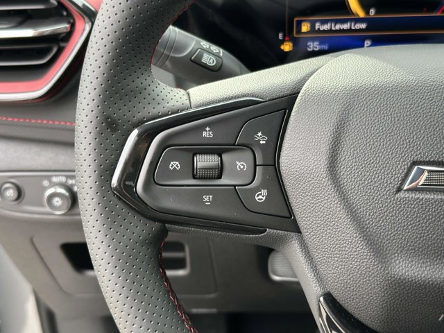 Vehicle image 9 of 26