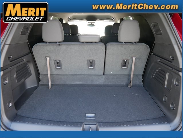 Vehicle image 4 of 9
