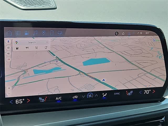Vehicle image 11 of 23