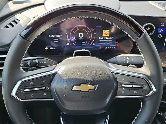 Vehicle image 15 of 24
