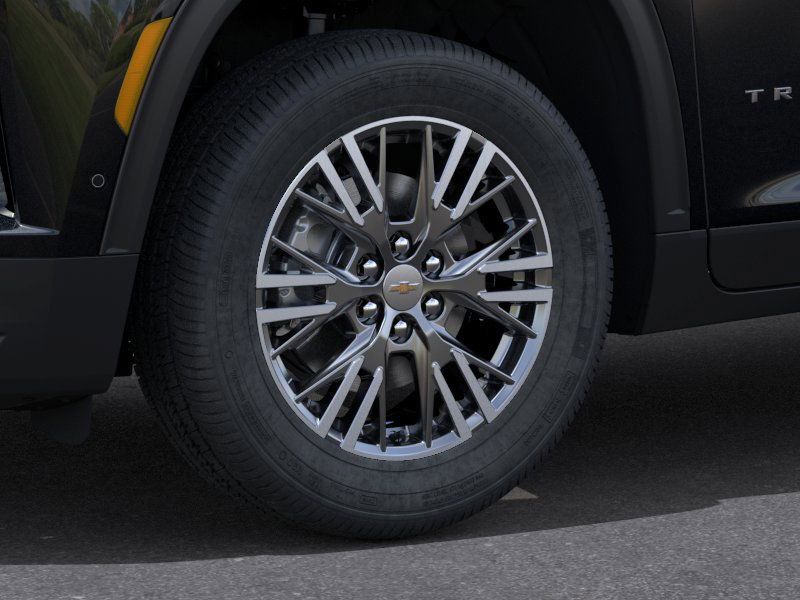 2025 Chevrolet Traverse FWD LT Image 10 of 30