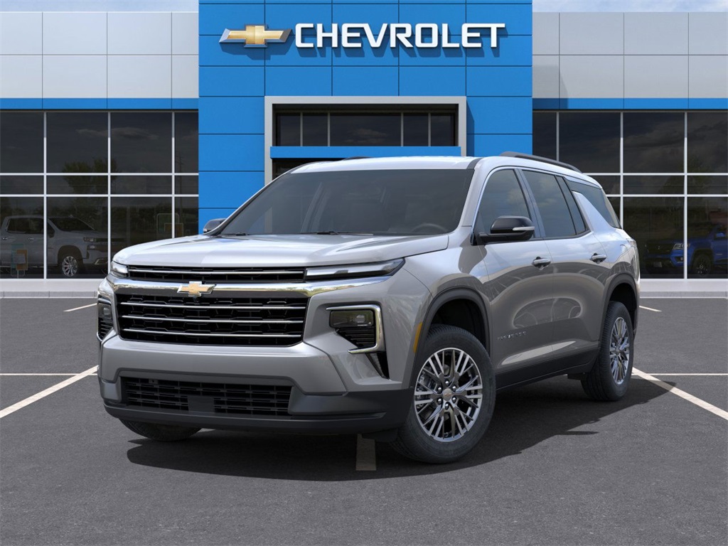 Vehicle image 2 of 24