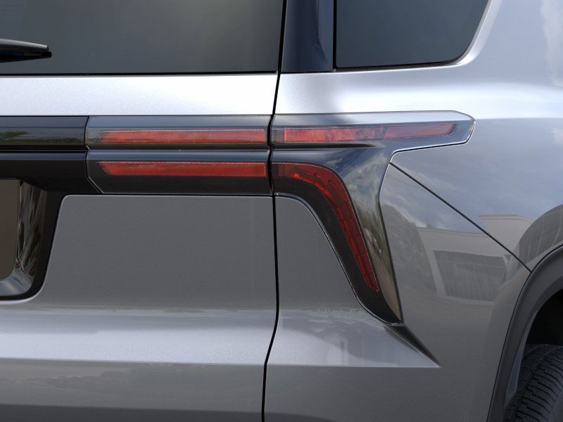 Vehicle image 11 of 24