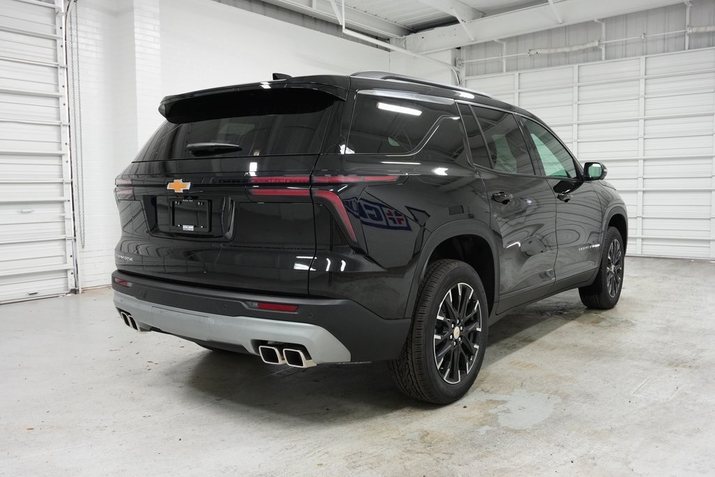 Vehicle image 2 of 40