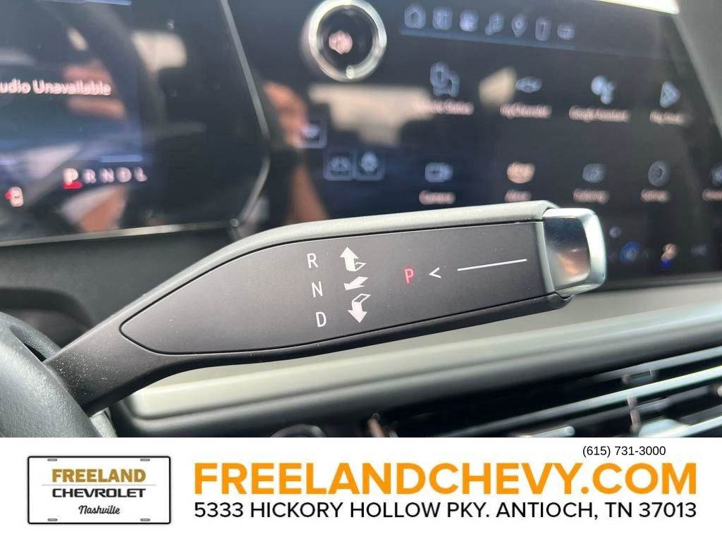 2025 Chevrolet Traverse FWD LT Image 11 of 22