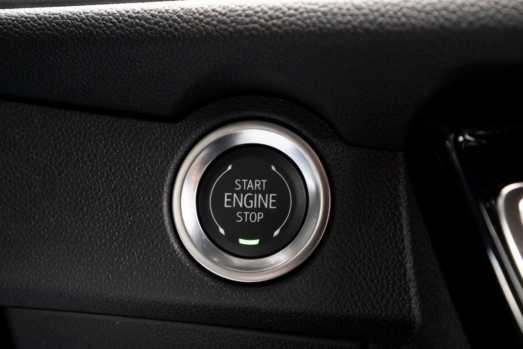 Vehicle image 24 of 41