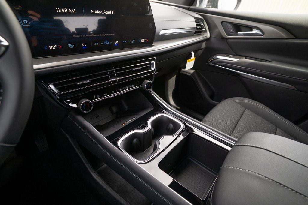 Vehicle image 19 of 41