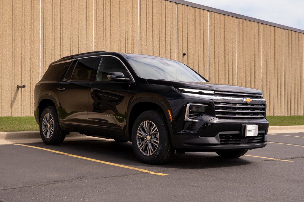 Vehicle image 3 of 41