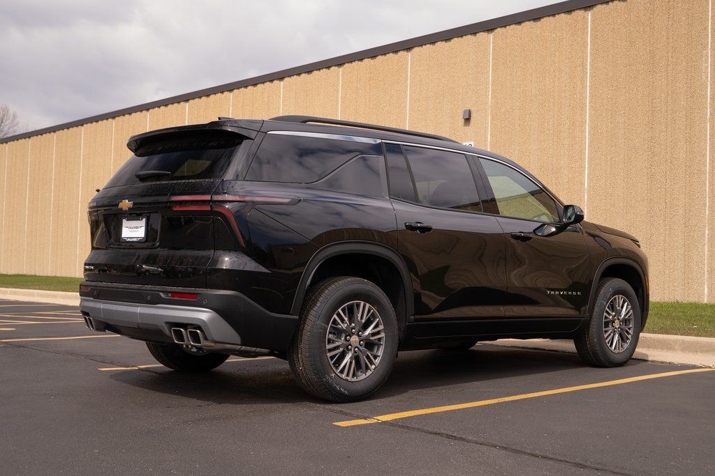 Vehicle image 5 of 41