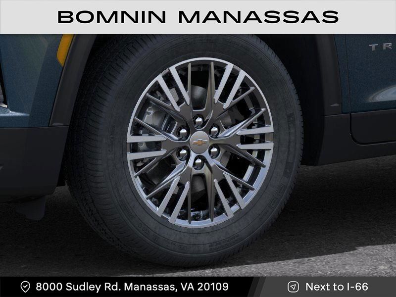 Vehicle image 9 of 24