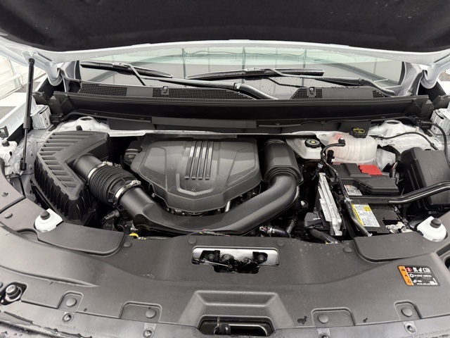 Vehicle image 6 of 43