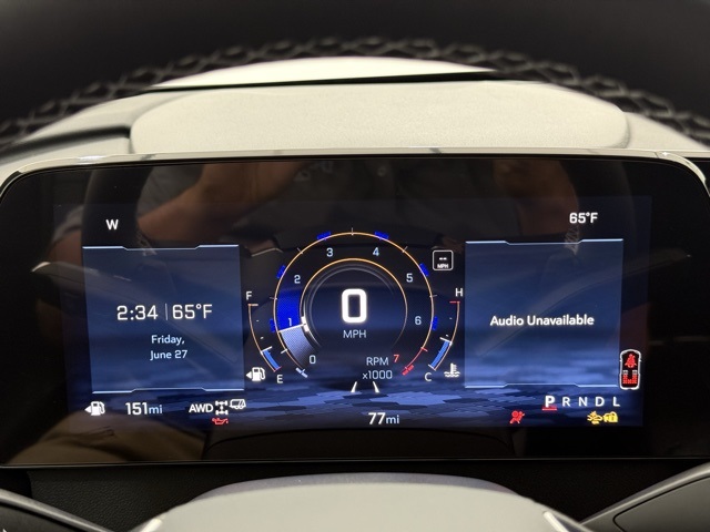 Vehicle image 18 of 43