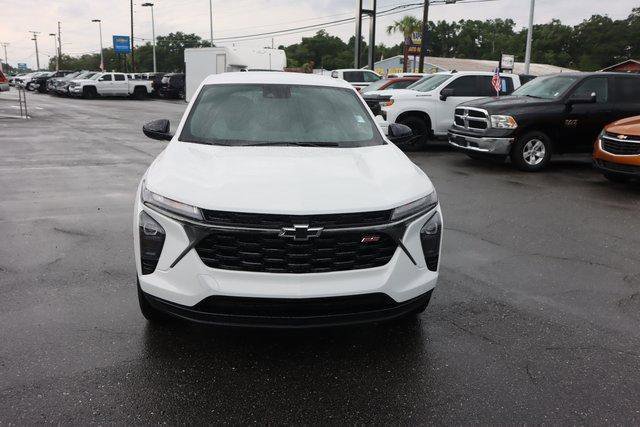 Vehicle image 2 of 27