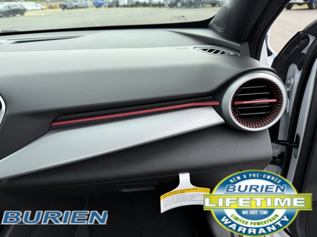 Vehicle image 23 of 35