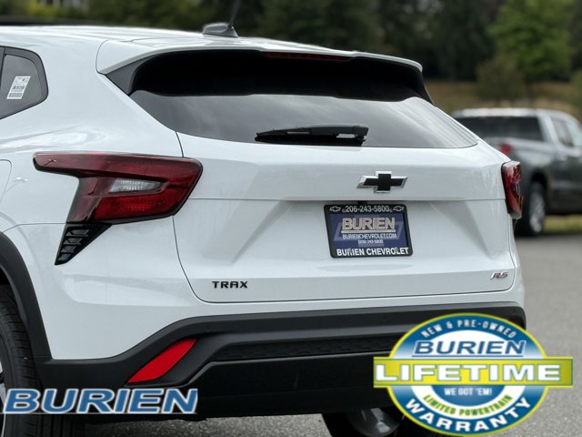 Vehicle image 4 of 35