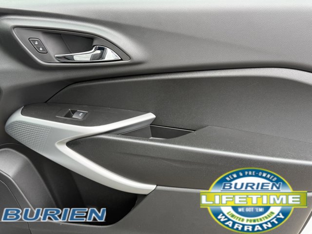 Vehicle image 29 of 35