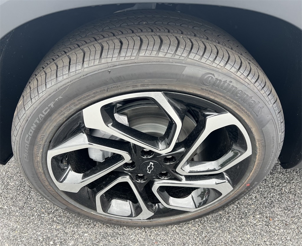 Vehicle image 9 of 30