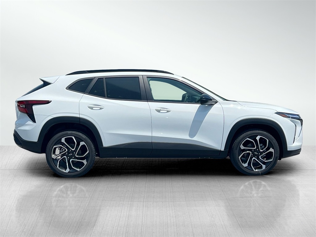 Vehicle image 4 of 30