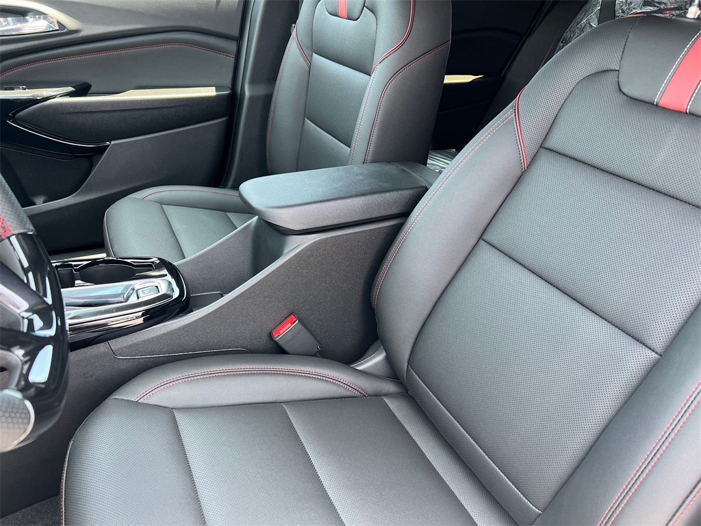 Vehicle image 15 of 30