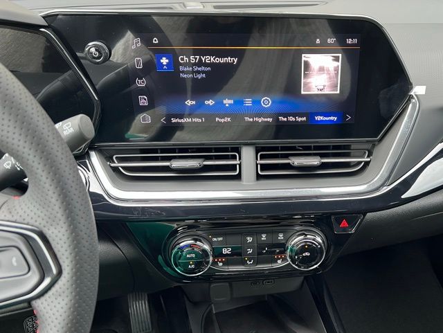 Vehicle image 40 of 55