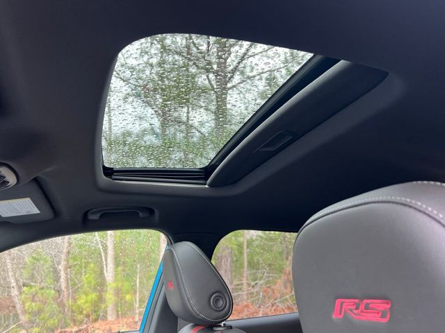 Vehicle image 21 of 55