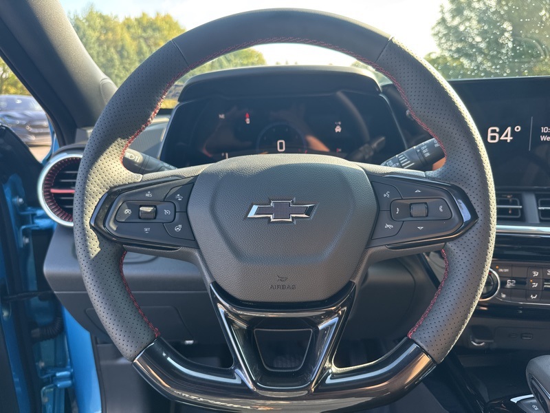 2025 Chevrolet Trax 2RS Image 36 of 45