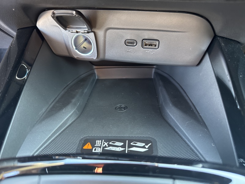 2025 Chevrolet Trax 2RS Image 19 of 45