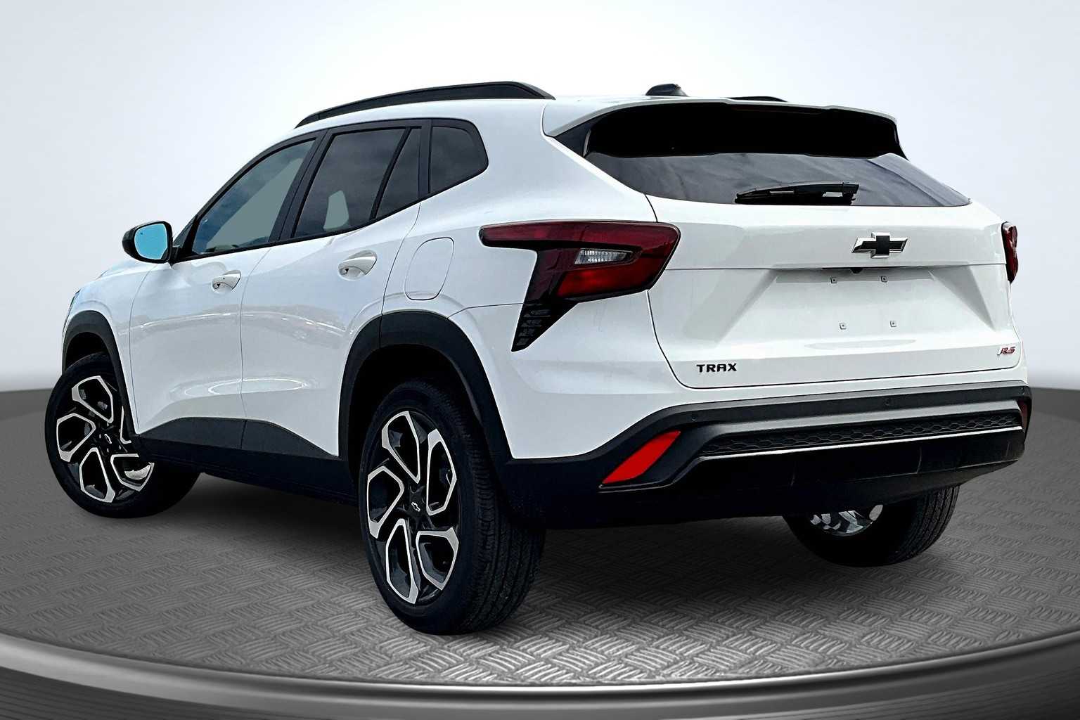 2025 Chevrolet Trax 2RS Image 4 of 13