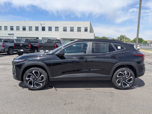 Vehicle image 10 of 24