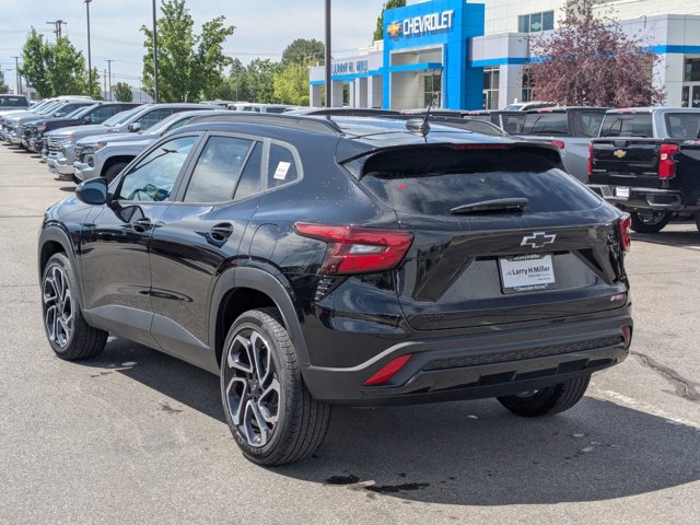 Vehicle image 8 of 24
