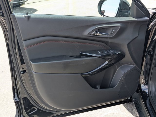 Vehicle image 19 of 24
