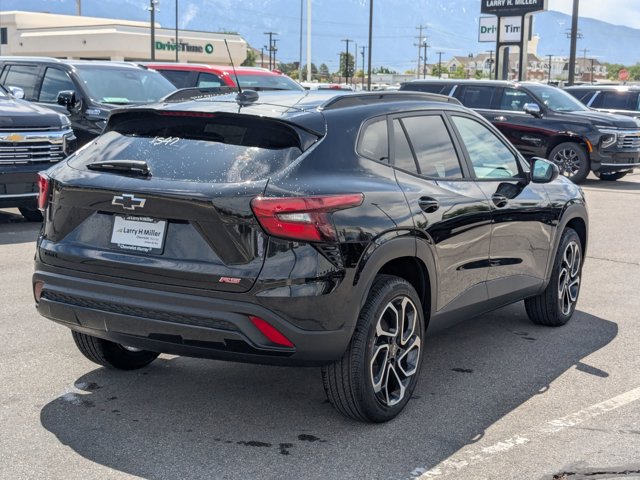 Vehicle image 5 of 24