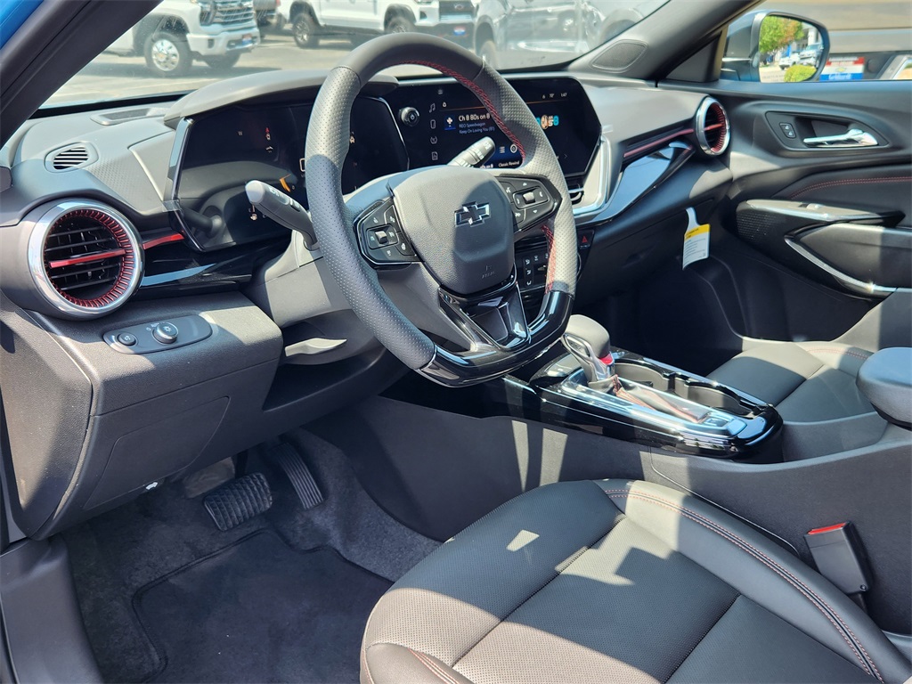 2025 Chevrolet Trax 2RS Image 10 of 20