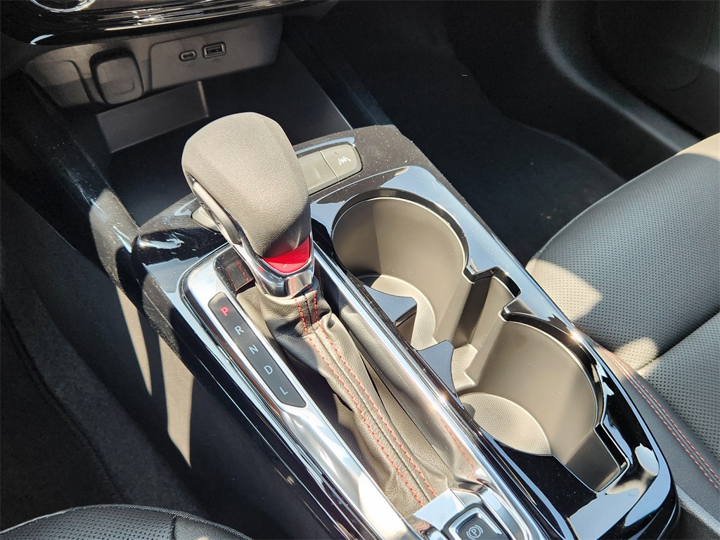 2025 Chevrolet Trax 2RS Image 15 of 20