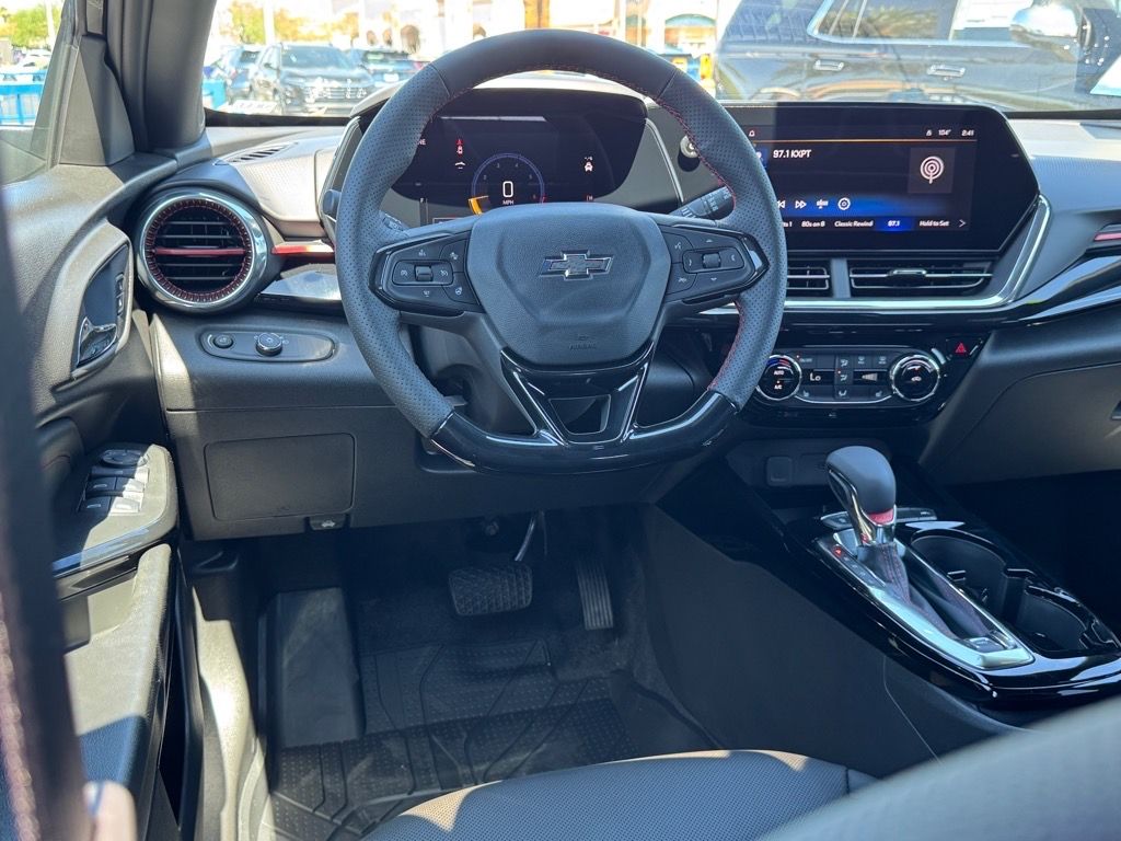 Vehicle image 9 of 14